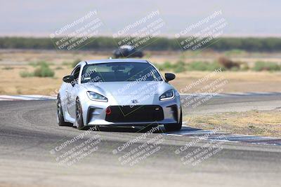 media/Sep-20-2025-Extreme Speed (Sat) [[1fcc23683c]]/Orange (Mid Intermediate)/Session 2 (Sunrise)/